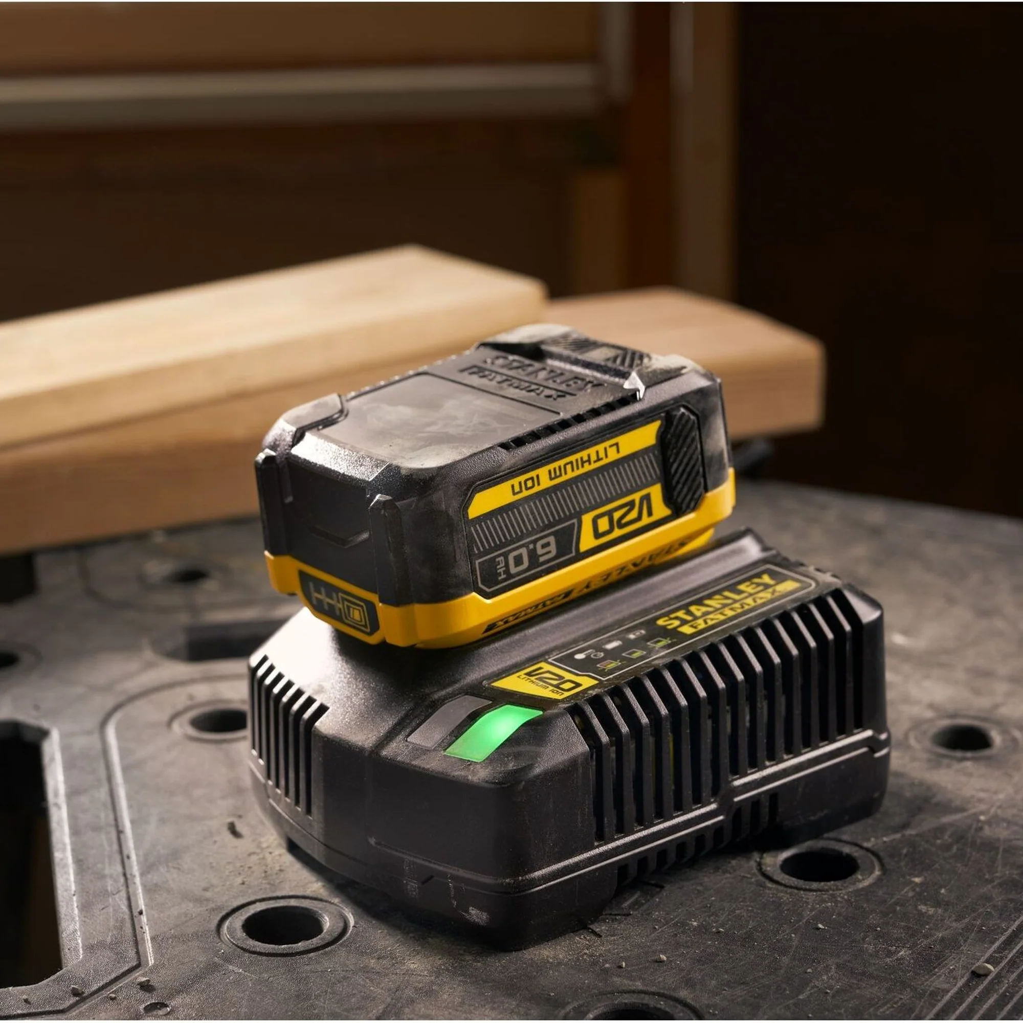 Batteria Stanley SFMCB206-XJ V20 18V 6Ah - Image 3