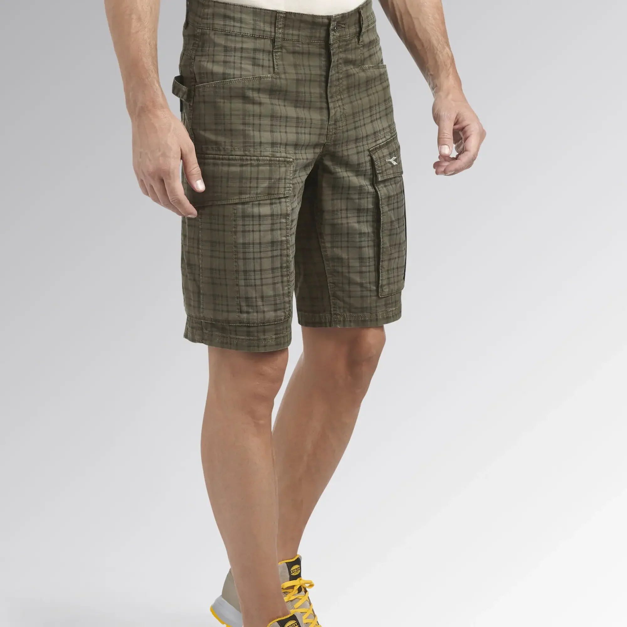 Bermuda Diadora Utility Tinto - Image 6
