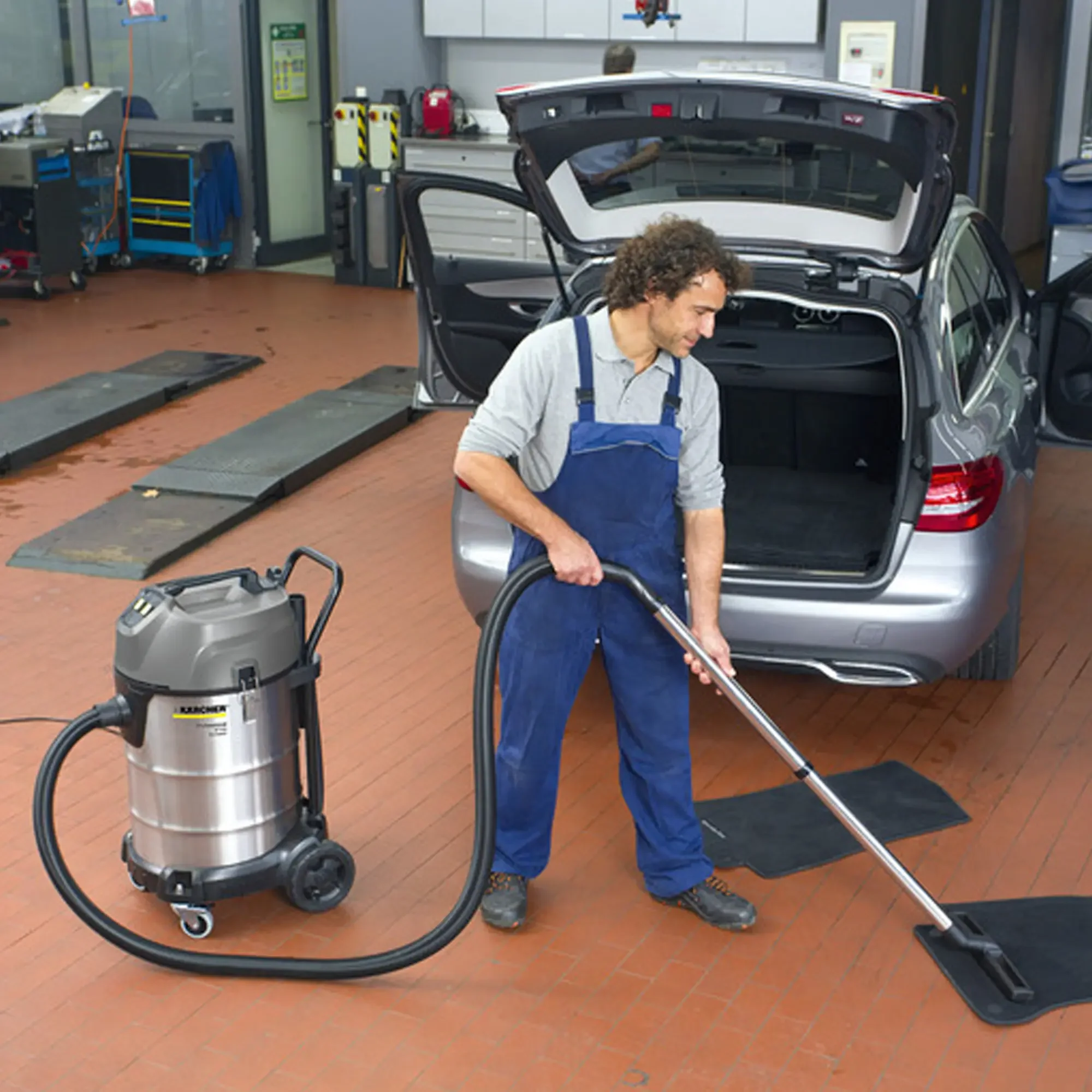 Bidone Aspiratutto Karcher NT 70/2 Me Classic 2300W - Image 6