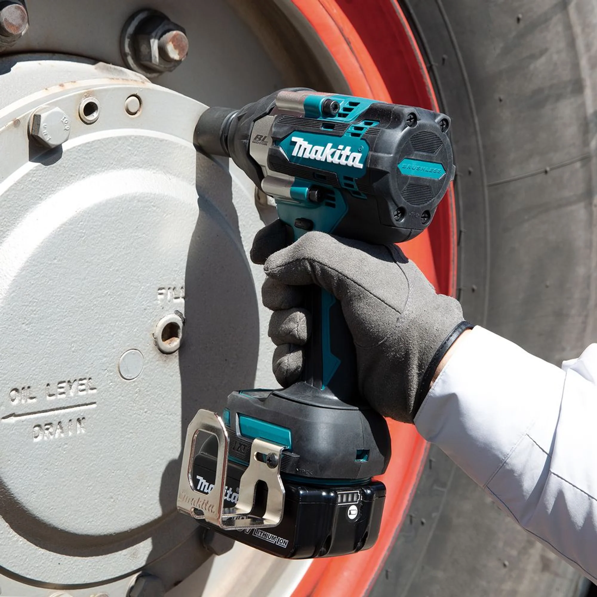 Chiave a impulsi Makita DTW701Z 18V - Image 14