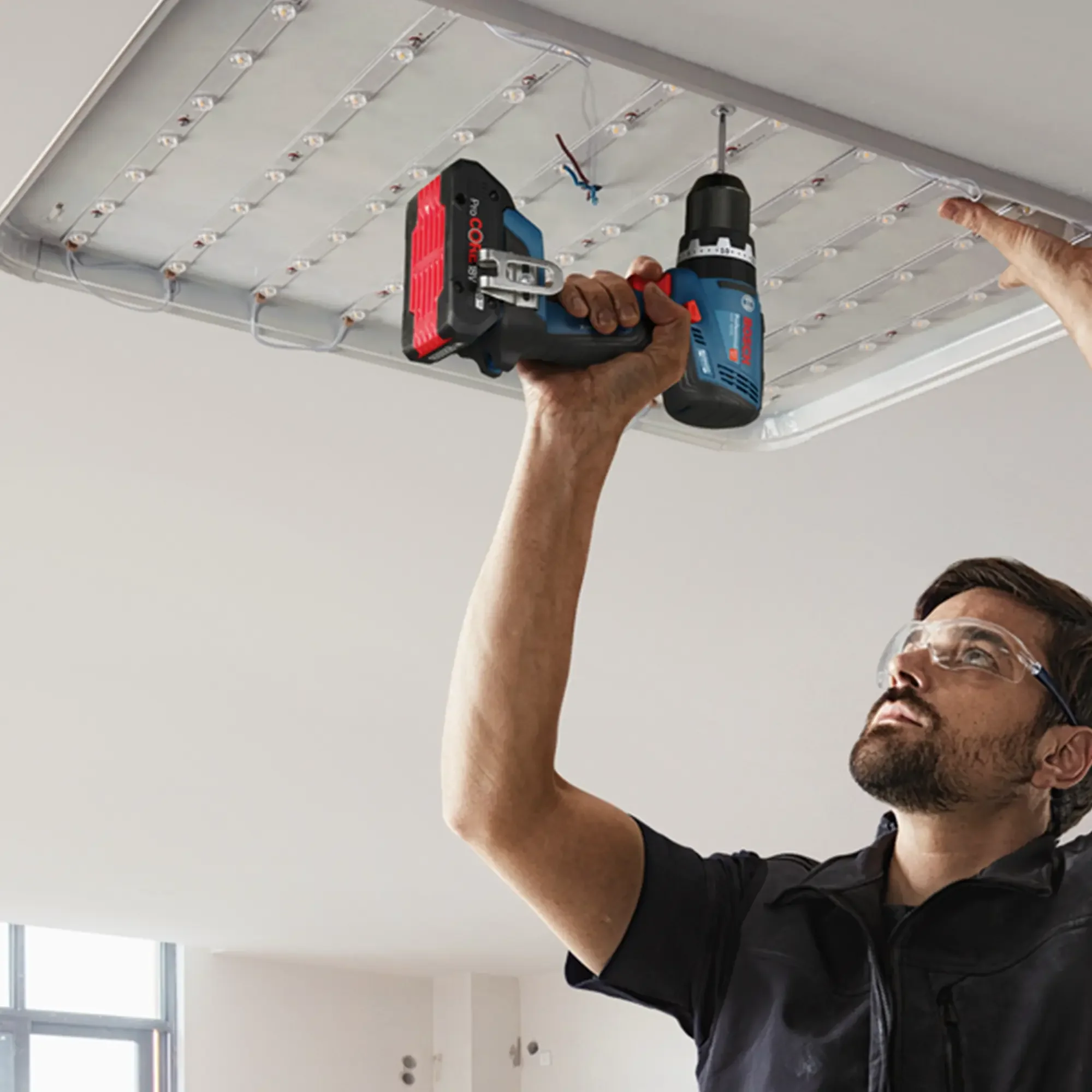 Combo Kit Bosch GSB 18V-65 + GWS 18V-8 18V 4Ah - Image 4