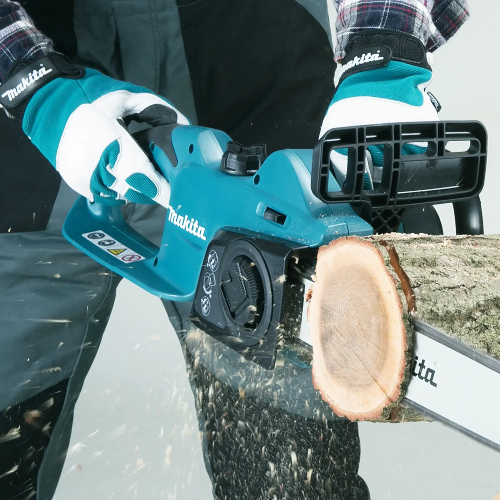 Elettrosega Makita UC3541AK 1800W - Image 3