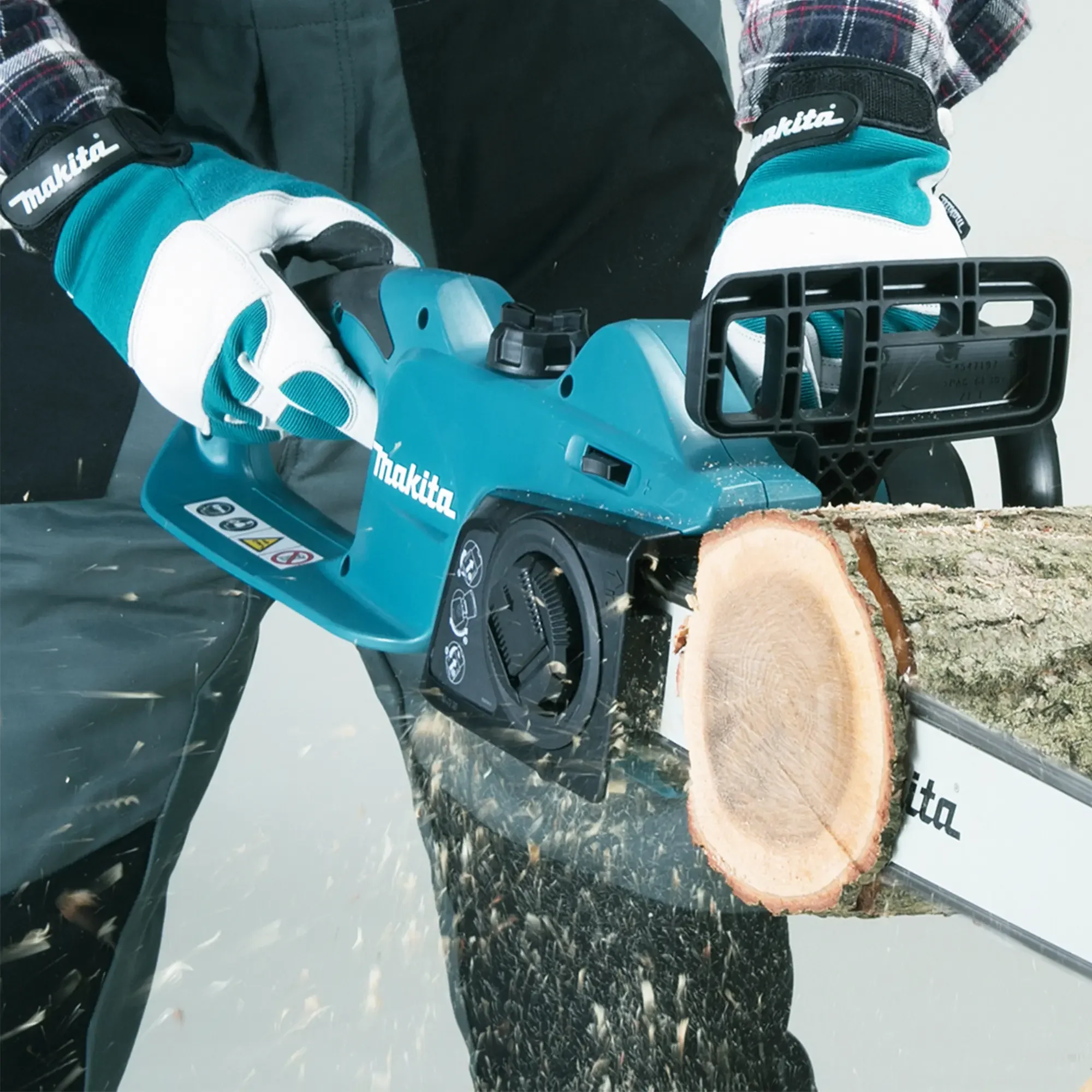 Elettrosega Makita UC4041A 1800W - Image 4