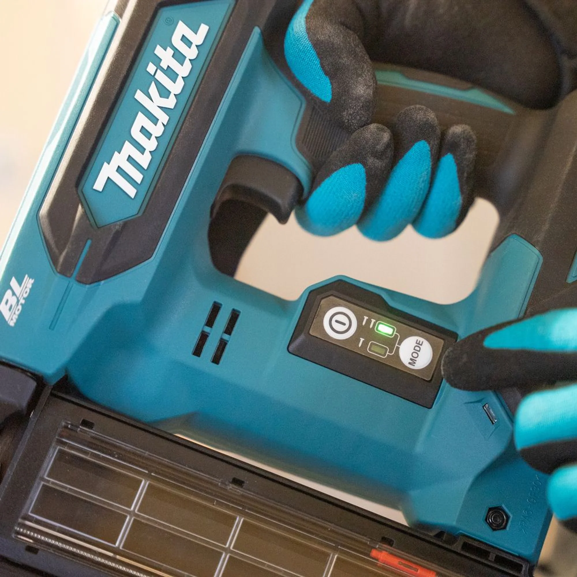 Groppinatrice Makita DBN501ZJ 18V - Image 23