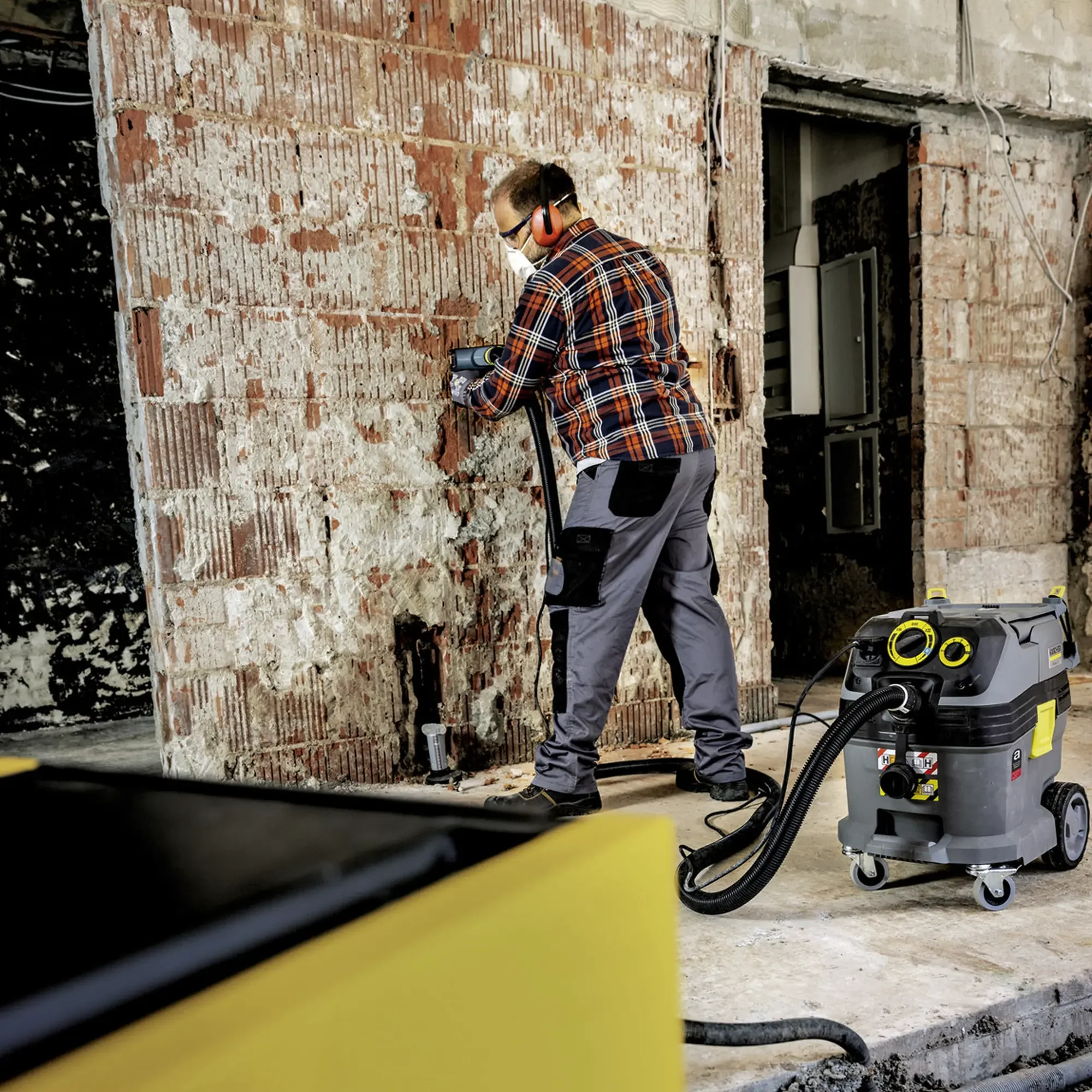 Bidone Aspiratutto Karcher NT 30/1 Tact Te H 1380W - Image 5