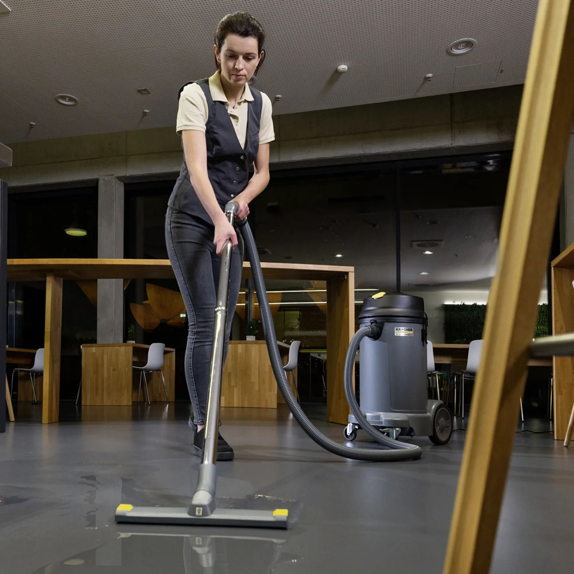 Aspiratore Solidi-Liquidi Karcher NT 48/1 1380W - Image 5