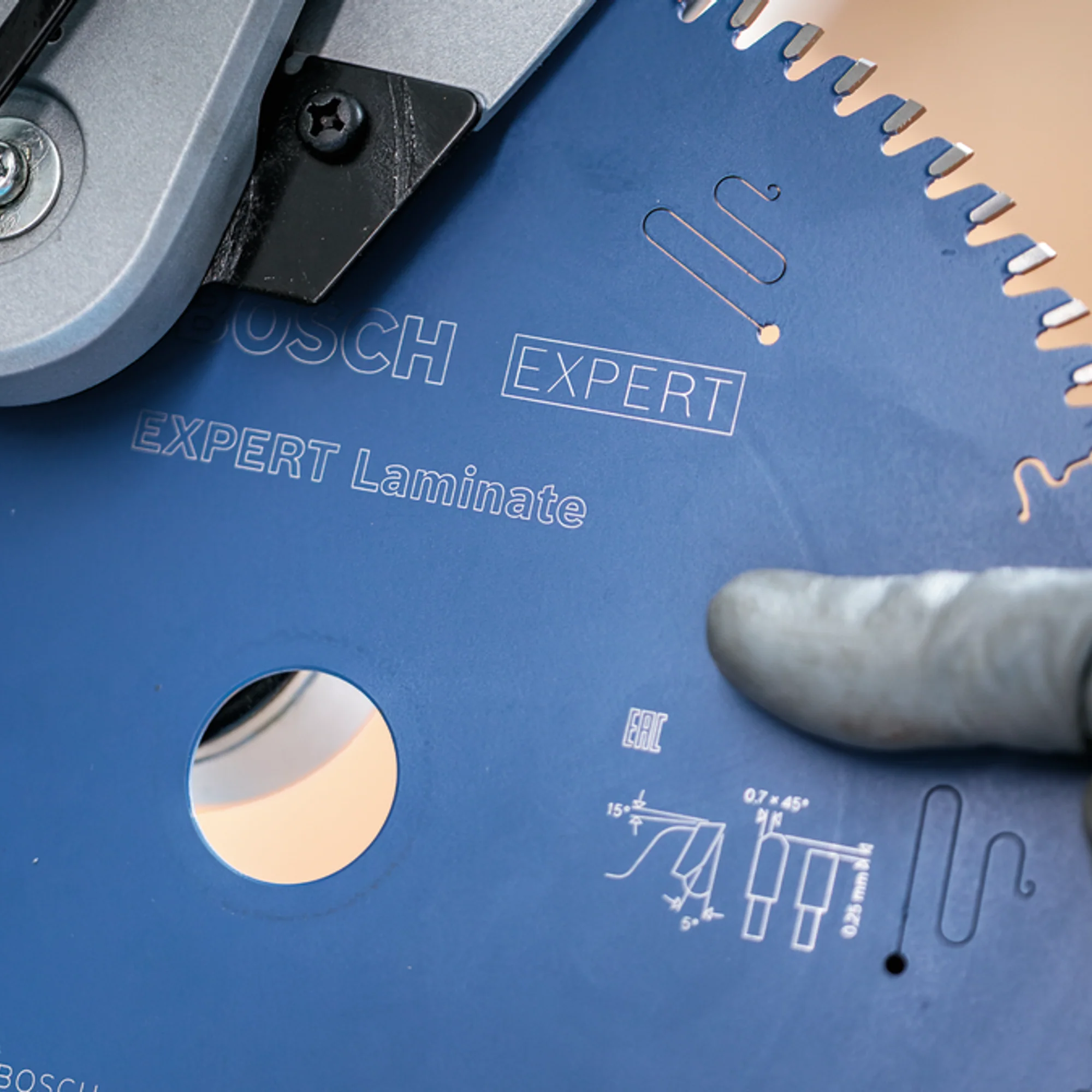 Lama Circolare Bosch Expert Laminate per Laminato - Image 14