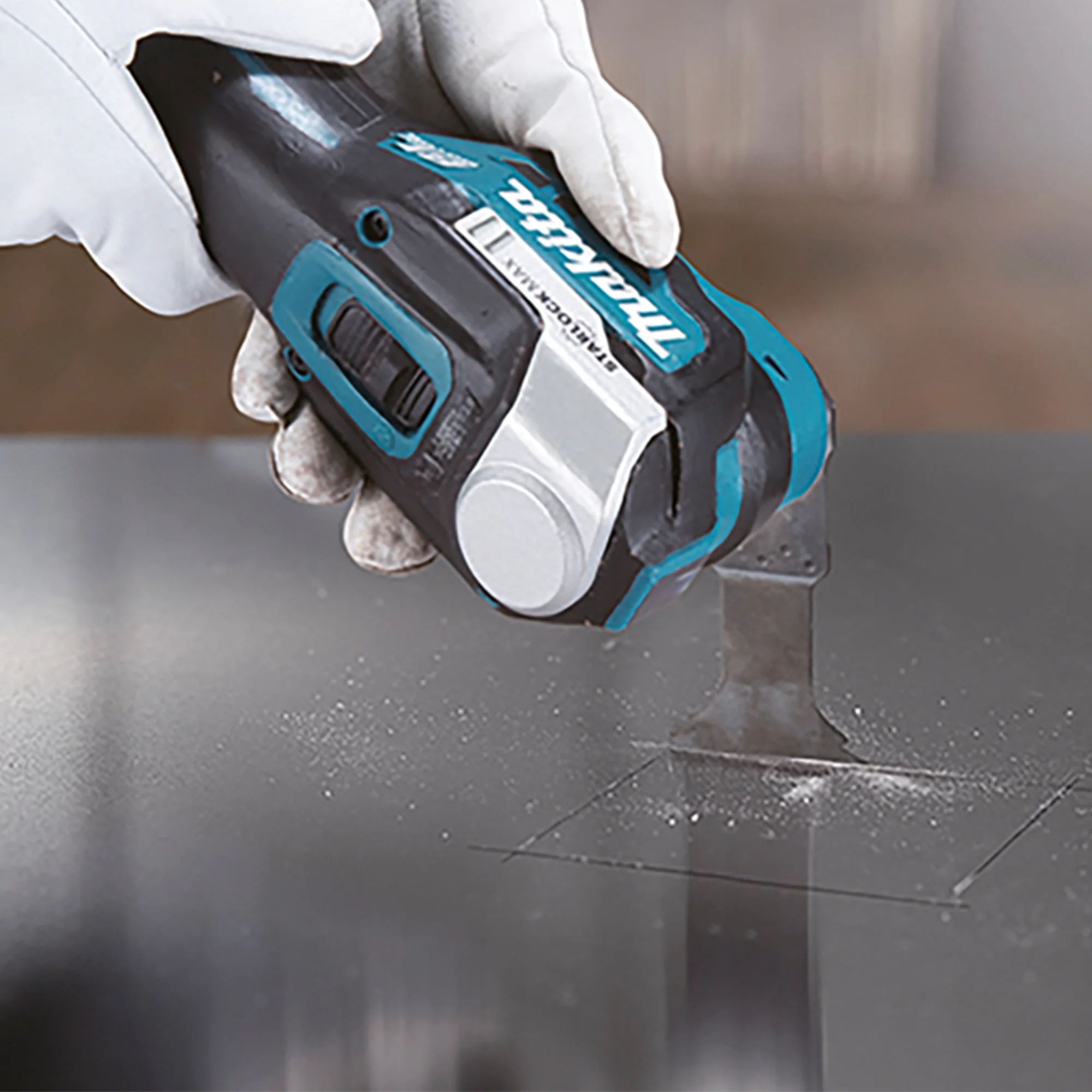 Multifunzione Makita DTM52RTJX1 18V 5Ah - Image 17