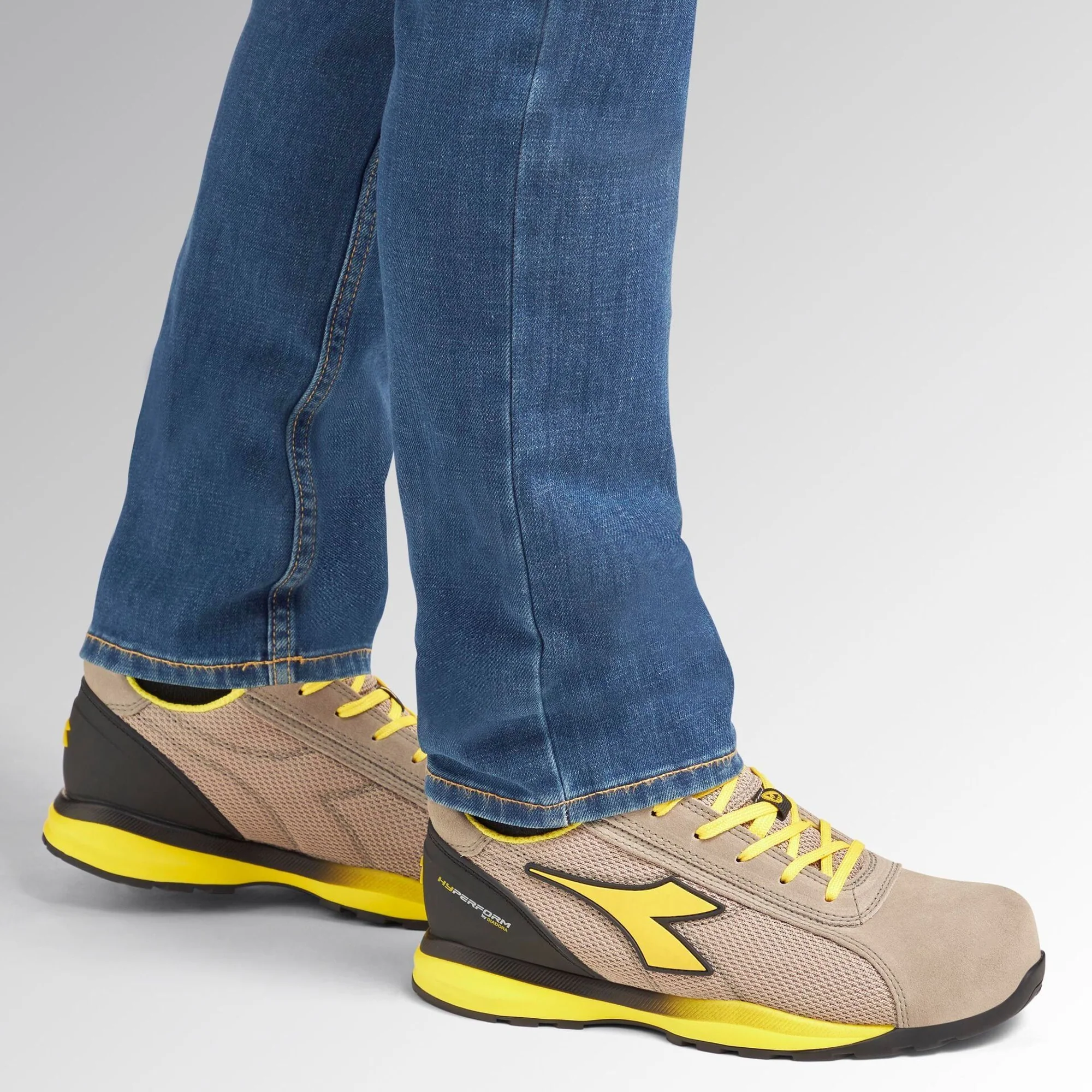 Scarpa Diadora Hyperform Low S1PS Moon Grey - Image 3