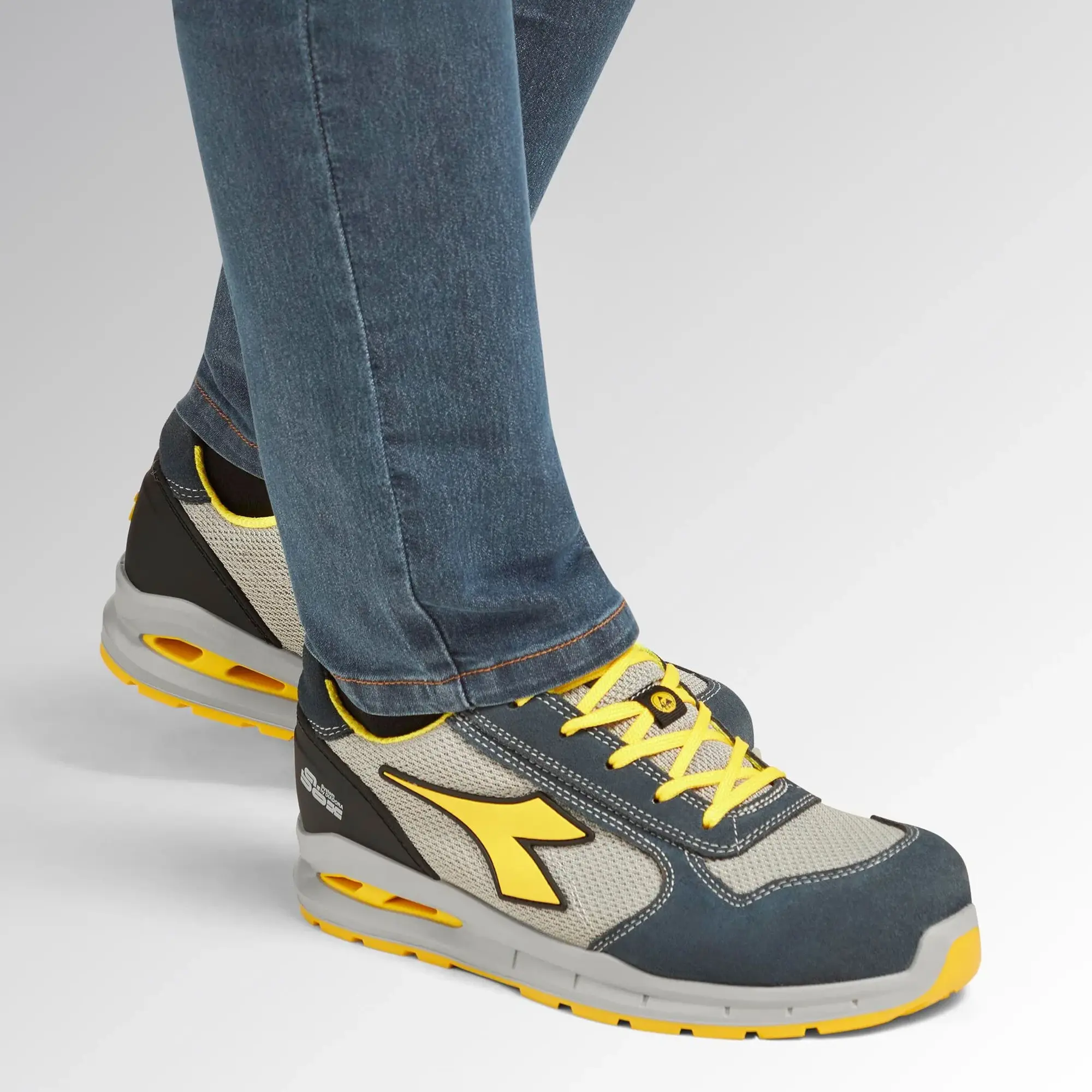 Scarpa Antinfortunistica Diadora Run A.Box Lox S1PS Cosmo - Image 3