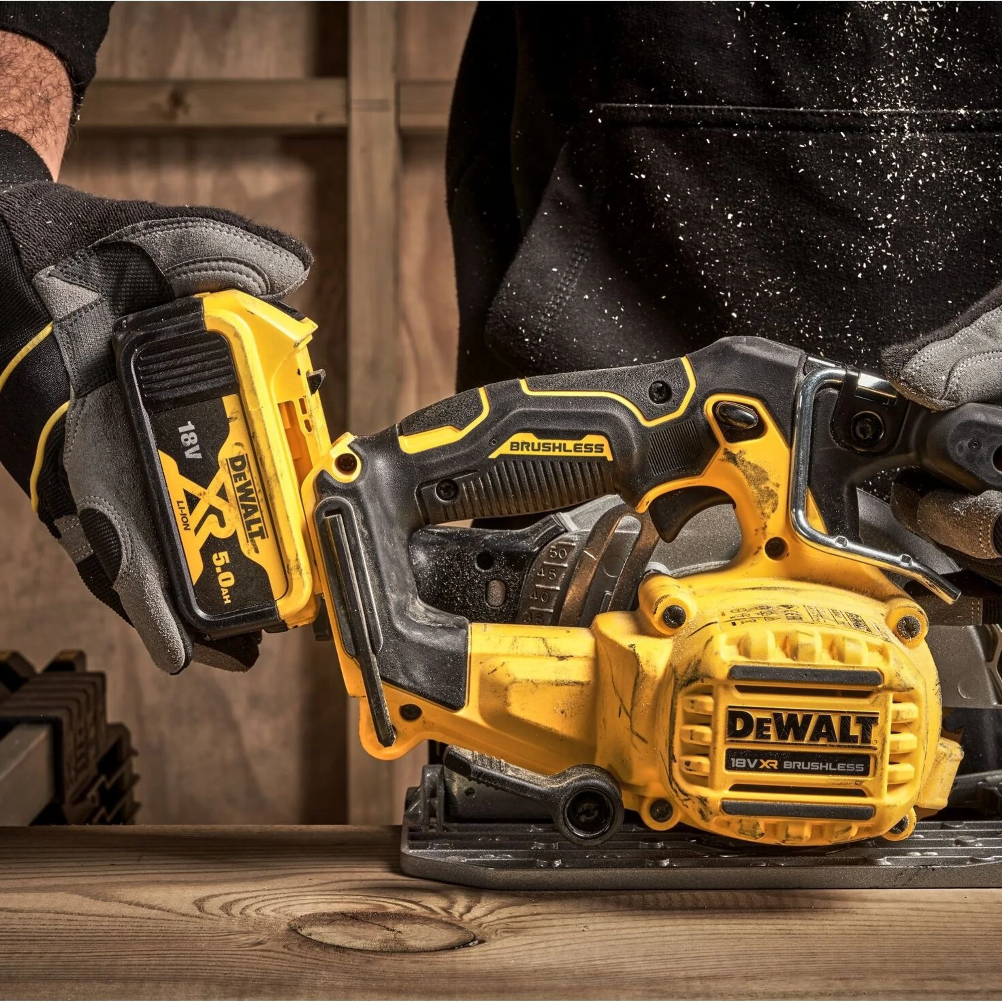Sega Circolare Dewalt DCS565P2-QW 18V 5Ah - Image 10