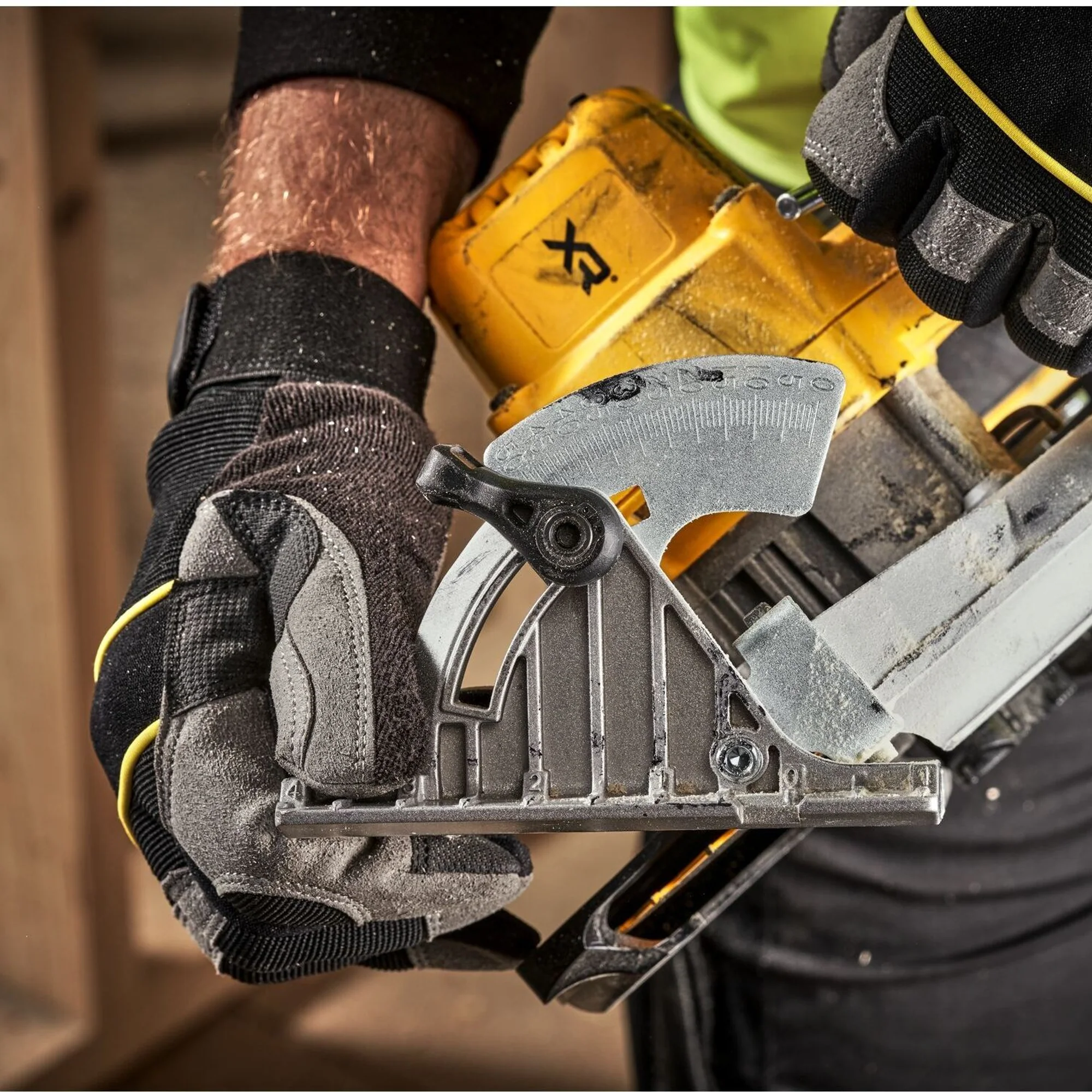 Sega Circolare Dewalt DCS565P2-QW 18V 5Ah - Image 9