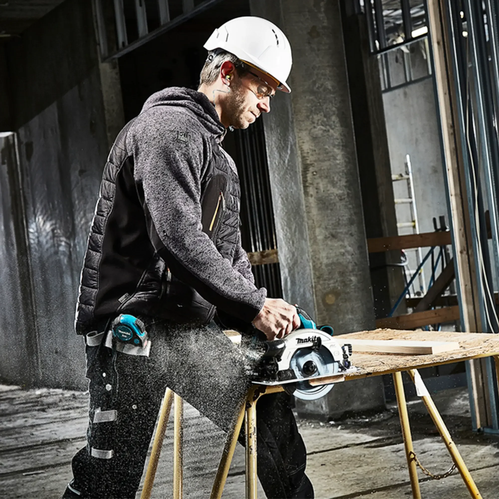 Sega circolare Makita DHS660ZJ 18V - Image 10