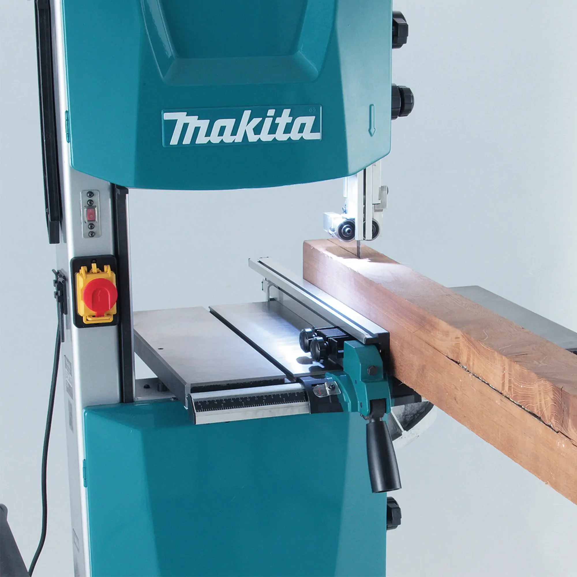 Sega Nastro Makita LB1200F 900W - Image 3