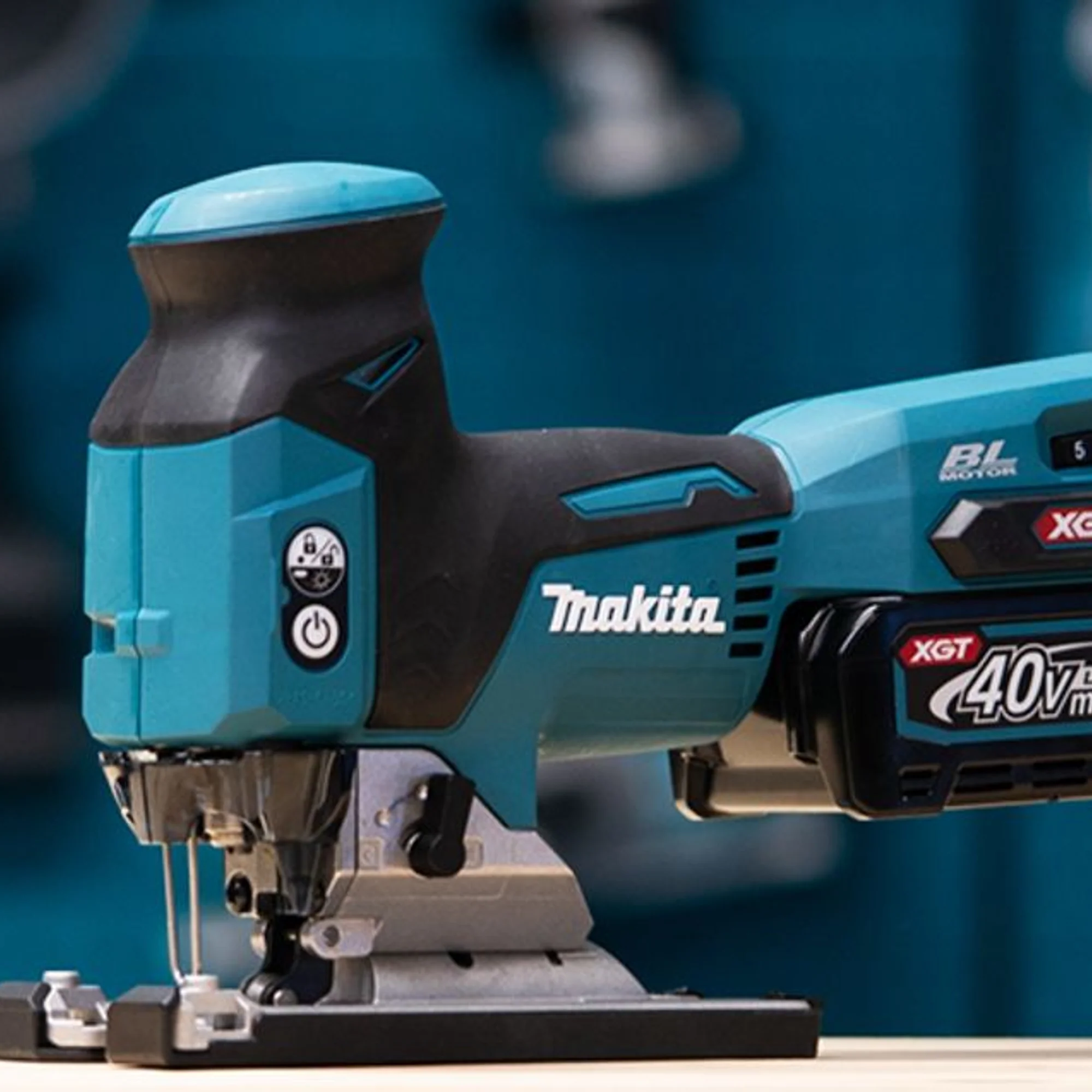 Seghetto Alternativo Makita JV001GM201 40V 4Ah - Image 16