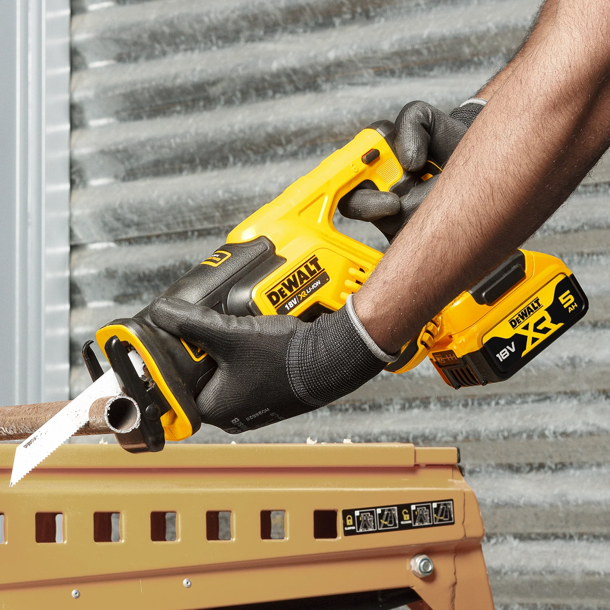 Seghetto Diritto Dewalt DCS367NT-XJ 18V - Image 7