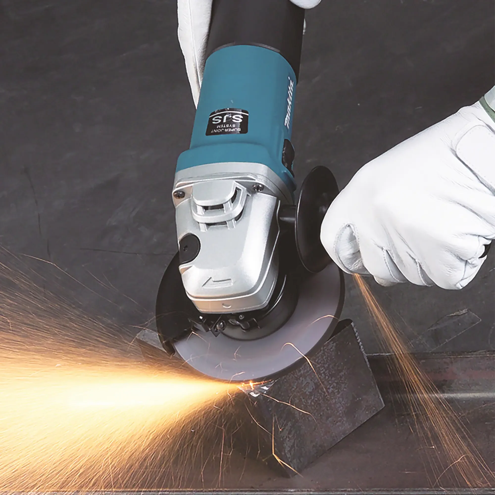 Smerigliatrice 125mm Makita 9565CRX1 1400W - Image 3