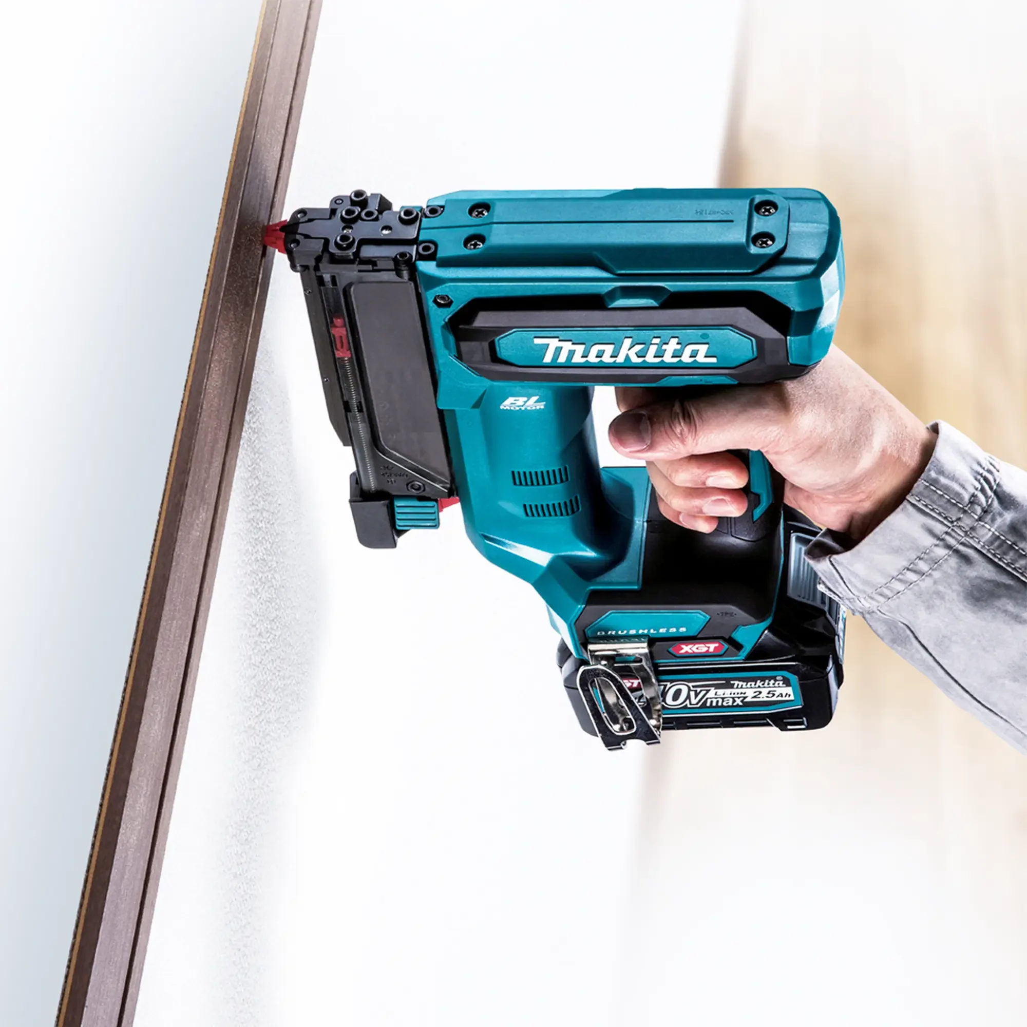 Spillatrice Makita PT001GD101 40V 2.5Ah - Image 13