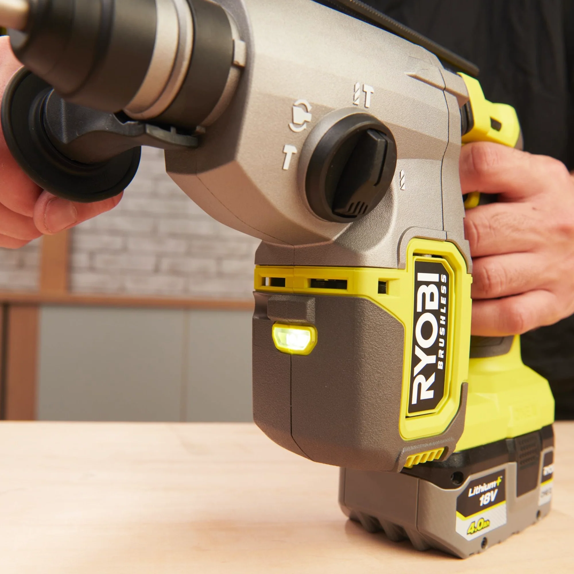 Tassellatore Ryobi RSDS18BL-0 18V - Image 4