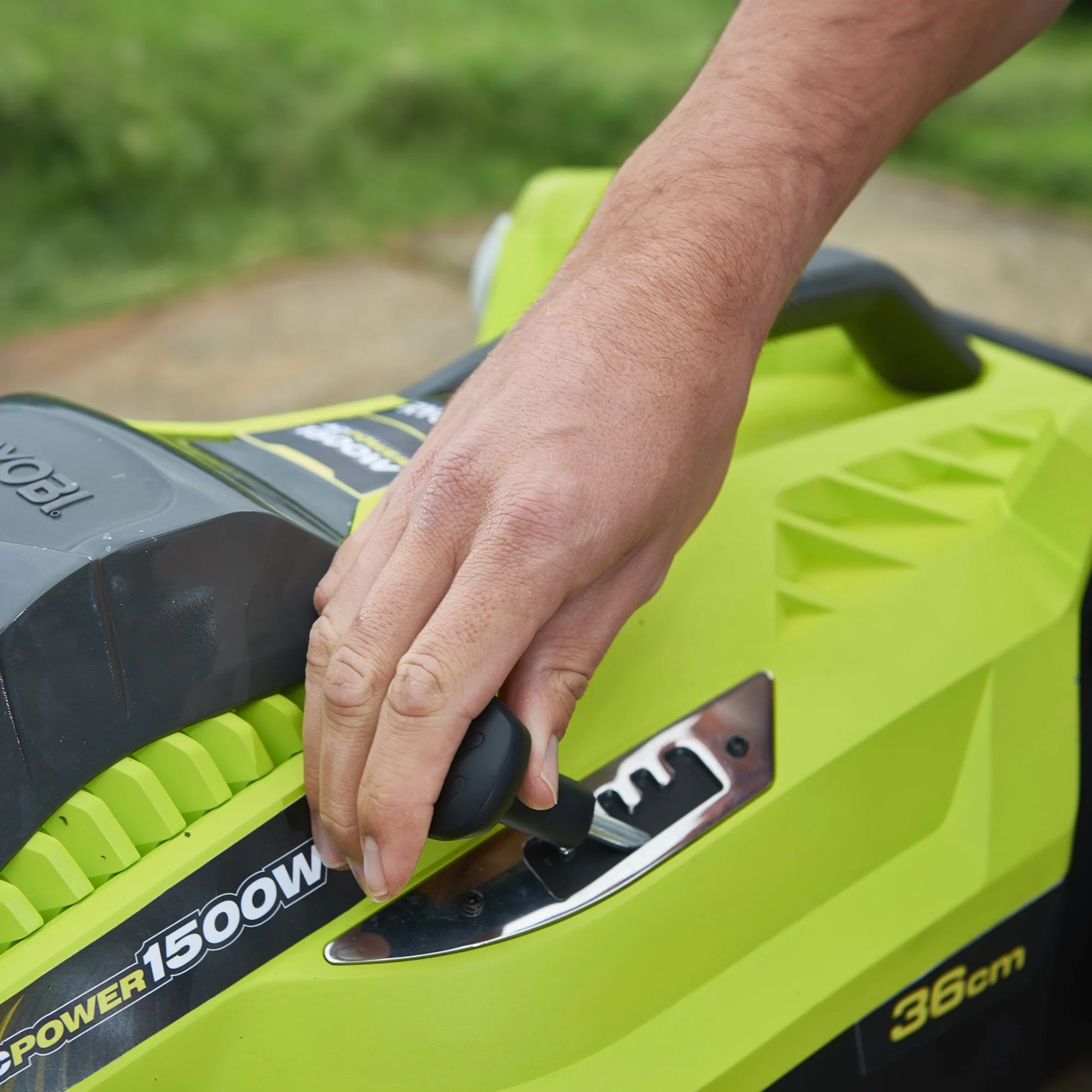 Tosaerba Ryobi RLM15E36H 1500W - Image 4